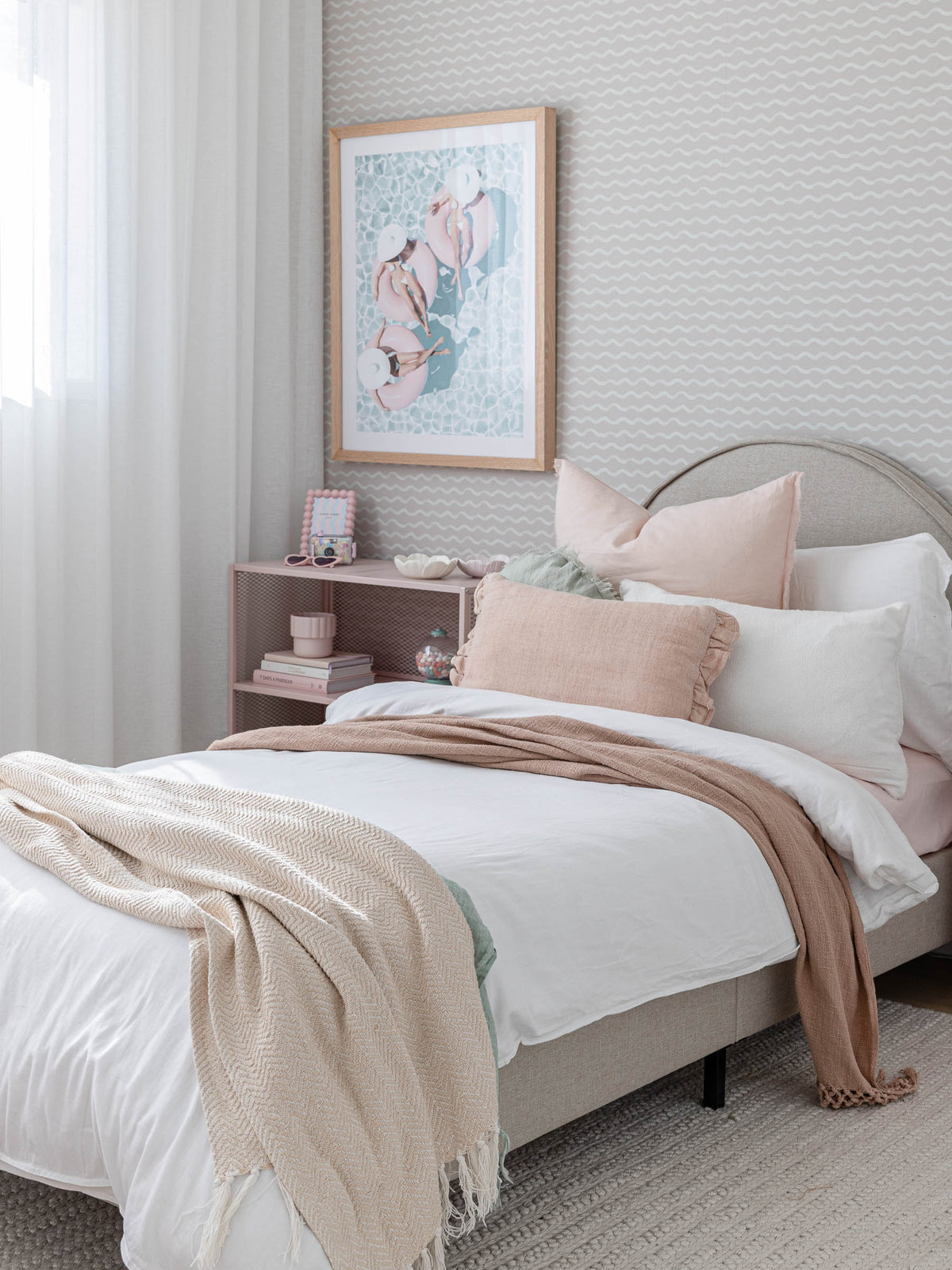 HAAUS 7 Tween Girls Bedroom