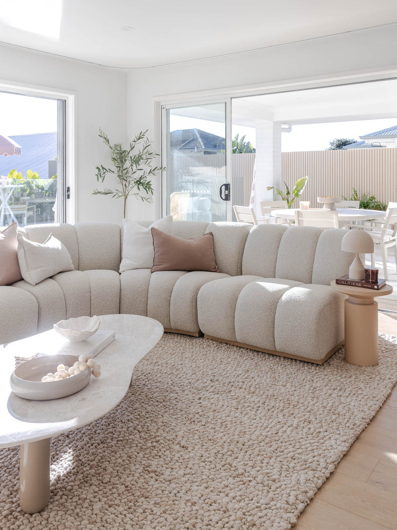 HAAUS 7 Living Room 05